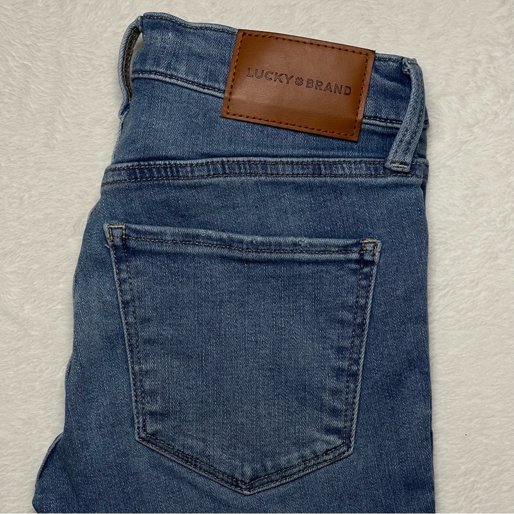 Lucky Brand Ava Mid Rise Skinny 0/25A
